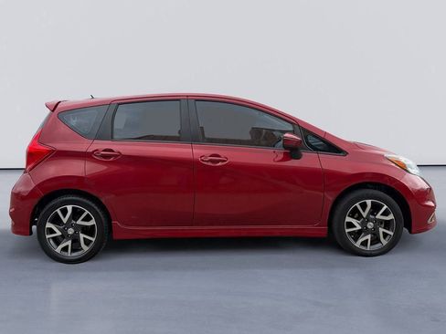 Used 2015 Nissan Versa Note SR image 2