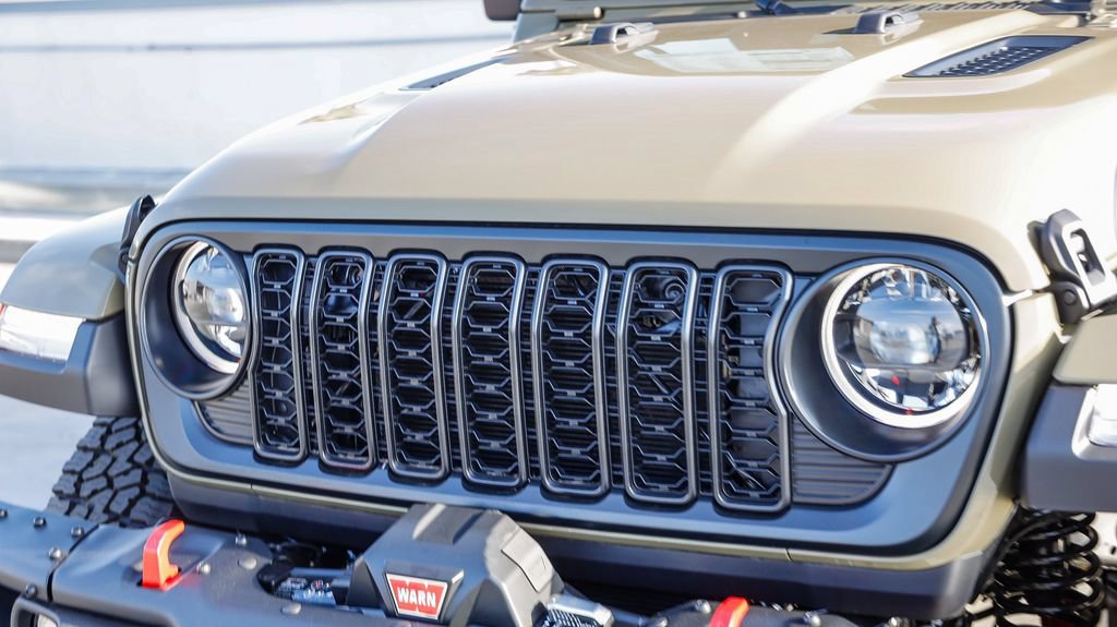 New 2026 Jeep Gladiator Rubicon AWD/4WD image 6
