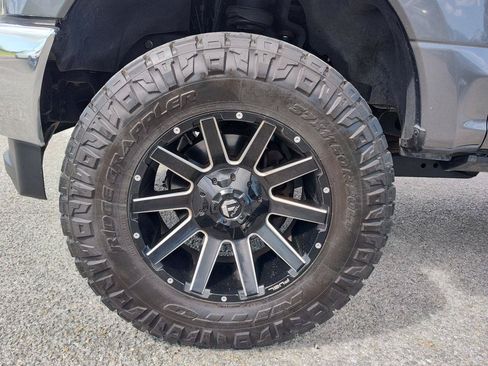 Used 2019 Ford F250 XLT w/ XLT Value Package AWD/4WD image 11
