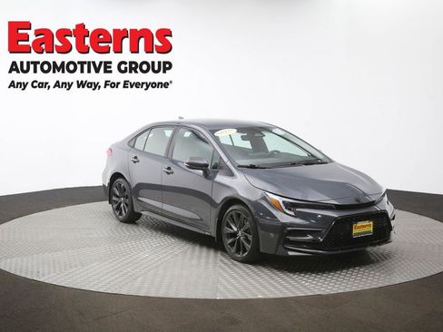 Used 2023 Toyota Corolla SE FWD image 47