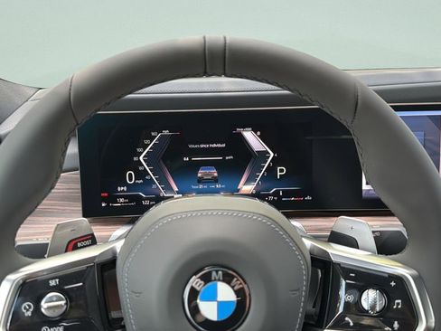 New 2026 BMW 760i xDrive w/ Premium Package AWD/4WD image 15