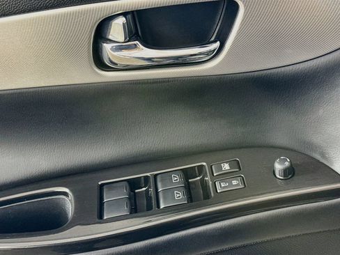 Certified 2017 INFINITI QX50 2WD image 23