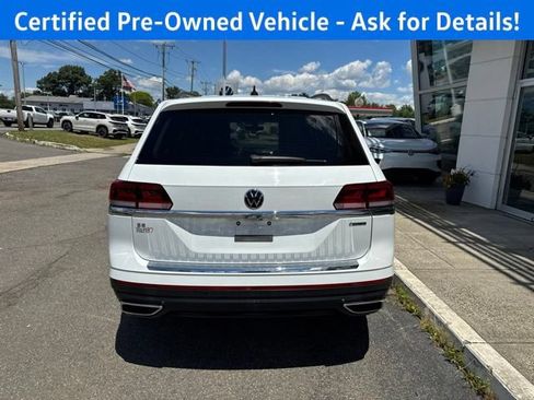 Used 2023 Volkswagen Atlas SE w/ Panoramic Sunroof Package AWD/4WD image 9
