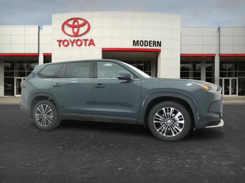 New 2026 Toyota Grand Highlander AWD Hybrid image 12