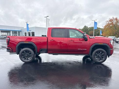 New 2026 GMC Sierra 2500 AT4 w/ AT4 Premium Plus Package image 8