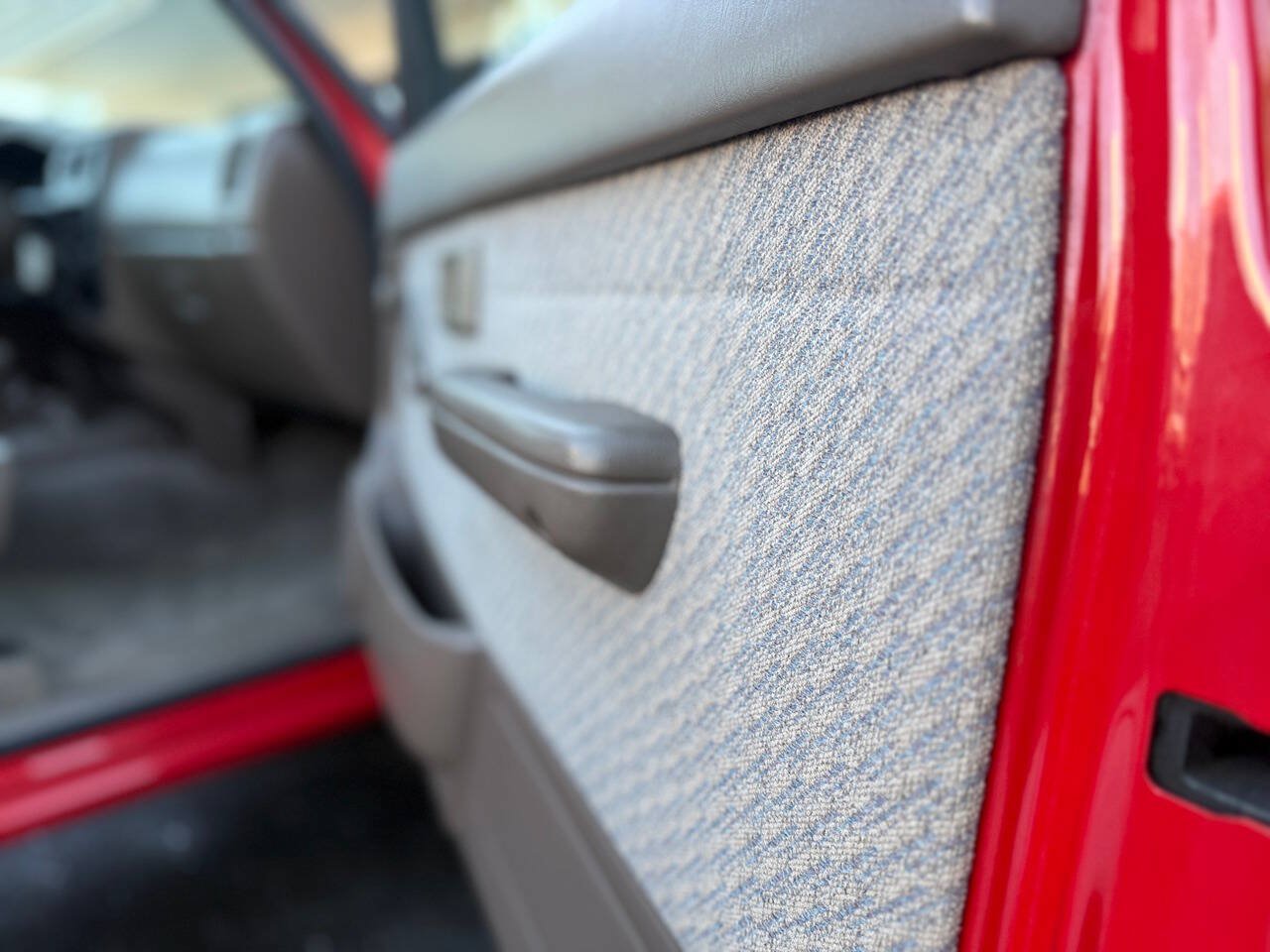 Used 1995 Toyota Tacoma 4x4 Regular Cab image 40