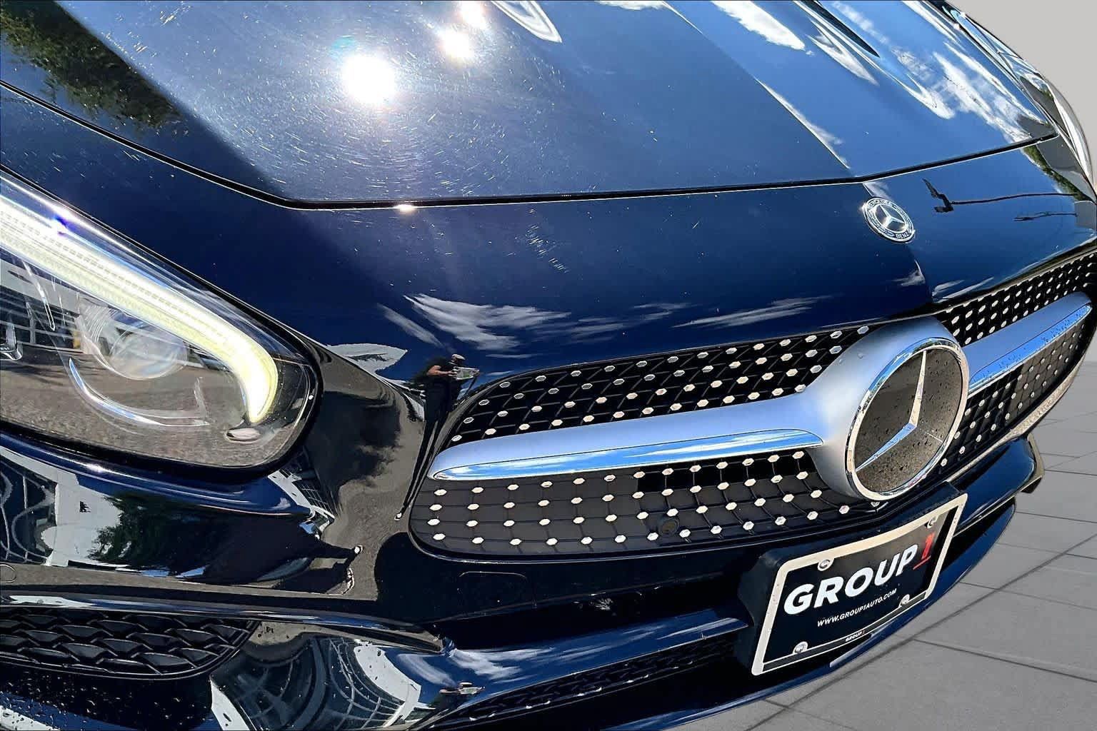 Used 2018 Mercedes-Benz SL 550 image 26