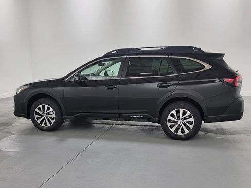 New 2025 Subaru Outback Premium image 4