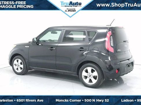 Used 2017 Kia Soul FWD image 21