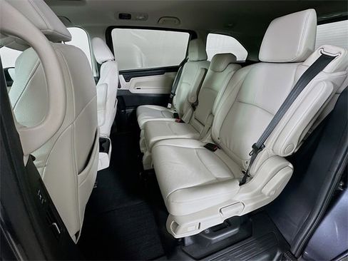 Certified 2025 Honda Odyssey EX-L image 33