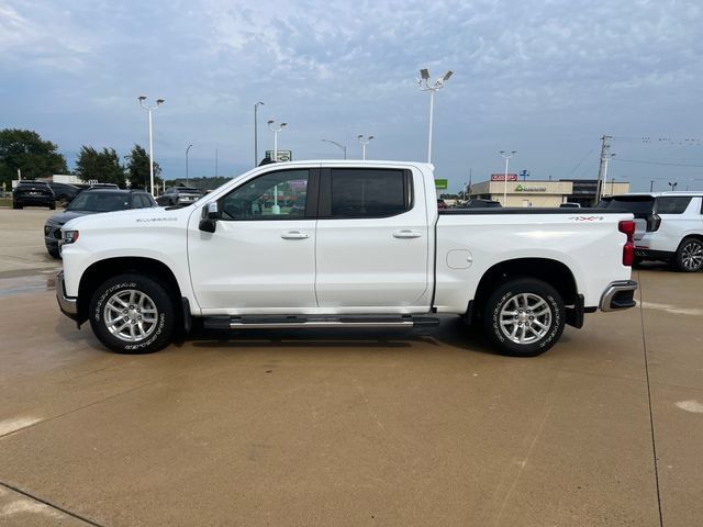 Certified 2019 Chevrolet Silverado 1500 LT w/ Convenience Package AWD/4WD image 4