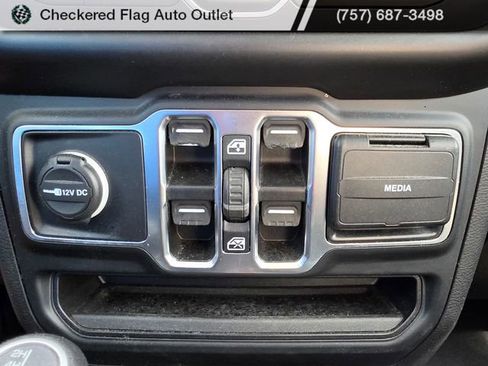 Used 2020 Jeep Wrangler Unlimited Sport S AWD/4WD image 20