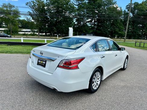 Used 2015 Nissan Altima 2.5 S w/ Power Driver Seat Package FWD image 8