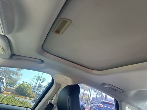 Used 2017 Ford Fusion Titanium image 7