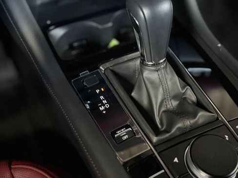 Used 2025 MAZDA MAZDA3 Hatchback w/Premium Plus Pkg image 38