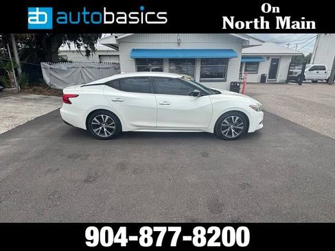 Used 2017 Nissan Maxima 3.5 S FWD image 6