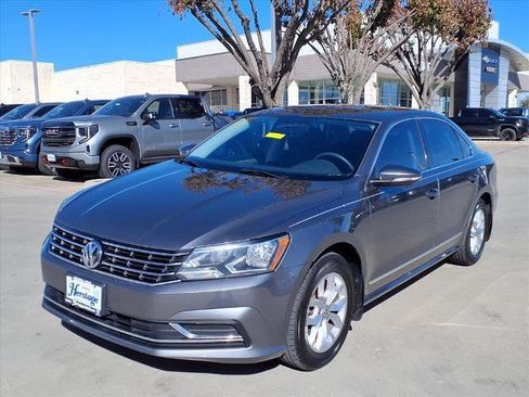 Used 2016 Volkswagen Passat 1.8T S image 27