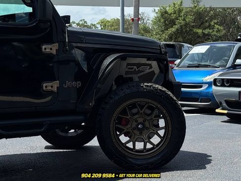 Used 2019 Jeep Wrangler Sport AWD/4WD image 10
