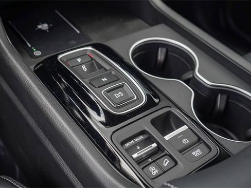 New 2025 Honda Pilot Touring image 42