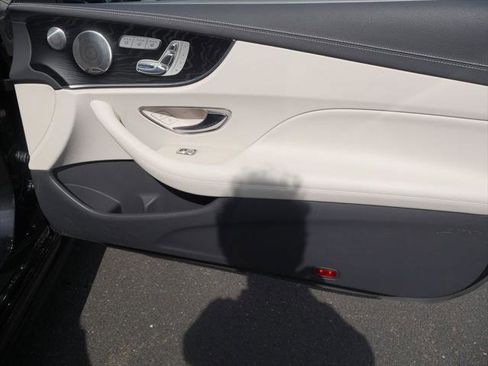 Used 2022 Mercedes-Benz E 450 4MATIC Cabriolet image 22