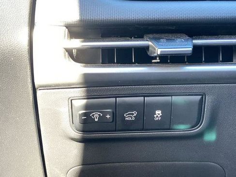 Used 2025 Hyundai Tucson SEL image 13