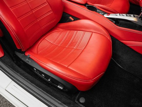 Used 2016 Ferrari California T image 48