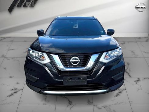 Used 2019 Nissan Rogue SV w/ Sun & Sound Touring Package image 7