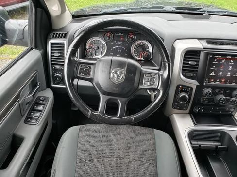 Used 2018 RAM 1500 Big Horn AWD/4WD image 17