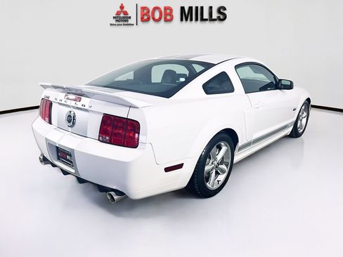 Used 2007 Ford Mustang GT Premium RWD image 7