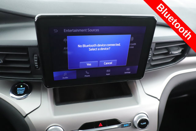 Used 2021 Ford Explorer XLT w/ Class III Trailer Tow Package AWD/4WD image 5