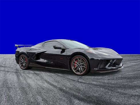 Used 2023 Chevrolet Corvette Stingray Premium Conv w/ Z51 Performance Package RWD image 2