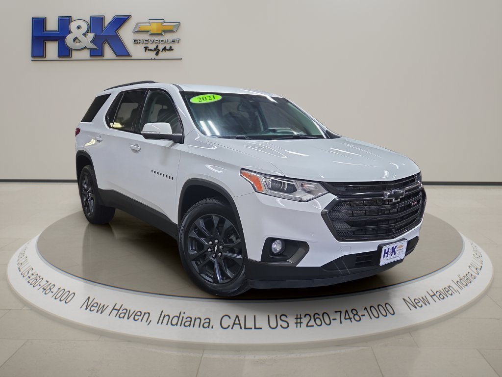 Used 2021 Chevrolet Traverse RS w/ LPO, Floor Liner Package AWD/4WD image 1