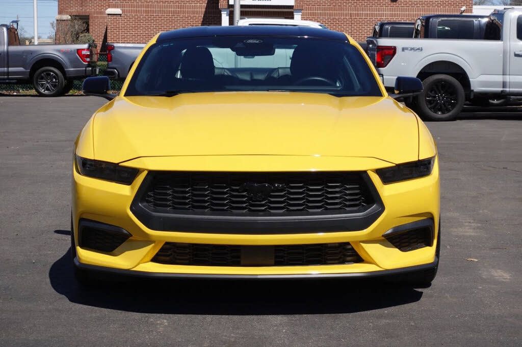 Used 2024 Ford Mustang Premium RWD image 6
