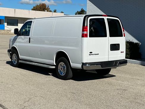 Used 2023 GMC Savana 2500 Work Van image 3