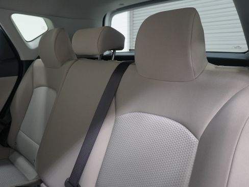 Used 2023 Kia Soul LX w/ LX Technology Package FWD image 13