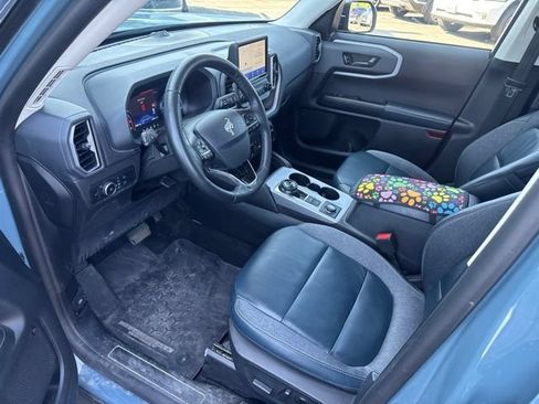 Used 2023 Ford Bronco Sport Outer Banks w/ Tech Package AWD/4WD image 12
