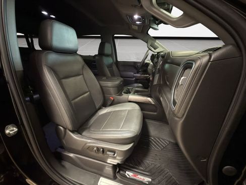 Used 2022 Chevrolet Silverado 1500 LTZ image 24