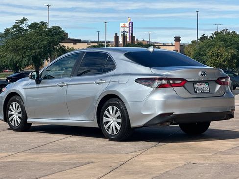 Certified 2022 Toyota Camry LE FWD image 7