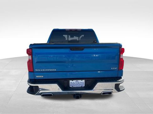Used 2023 Chevrolet Silverado 1500 LTZ w/ LTZ Premium Package AWD/4WD image 5