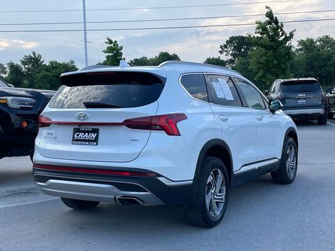 Used 2022 Hyundai Santa Fe SEL w/ Convenience + Premium Package AWD/4WD image 7