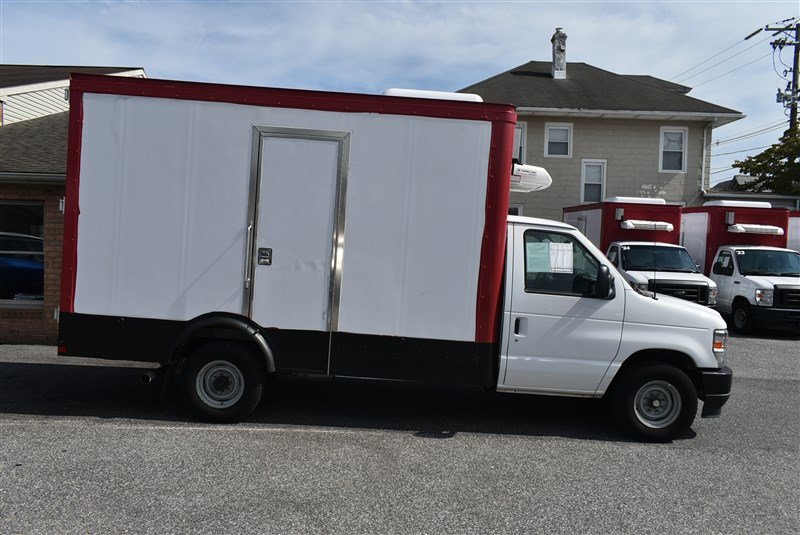 Used 2024 Ford E-350 and Econoline 350 Super Duty w/ Power Windows & Locks Group RWD image 2