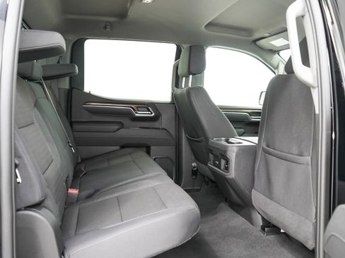 Used 2026 Chevrolet Silverado 1500 LT Trail Boss w/ Safety Package AWD/4WD image 14