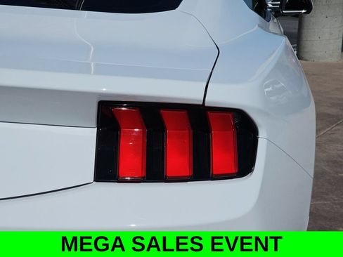 Used 2024 Ford Mustang Coupe RWD image 38