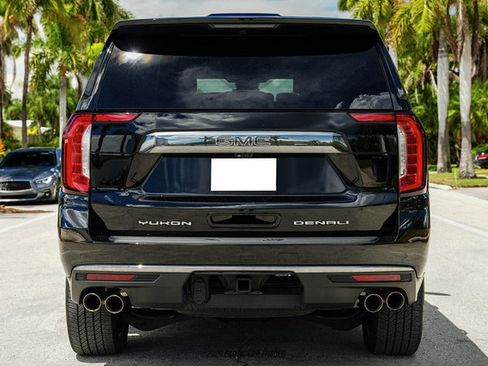 Used 2023 GMC Yukon Denali Ultimate AWD/4WD image 5