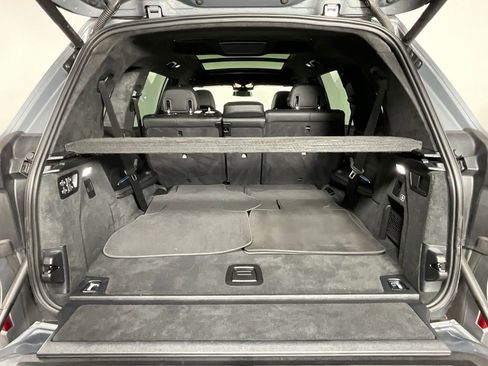 Used 2024 BMW X7 xDrive40i w/ M Sport Package AWD/4WD image 27