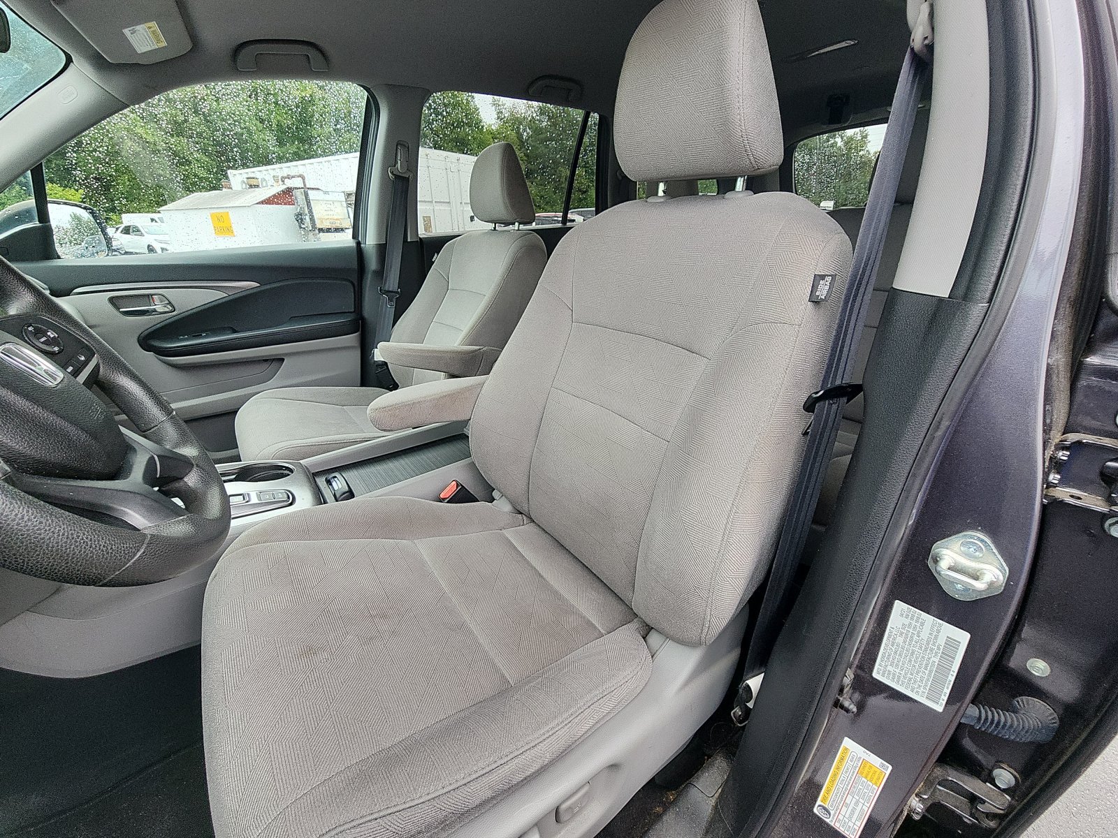 Used 2021 Honda Pilot EX image 17