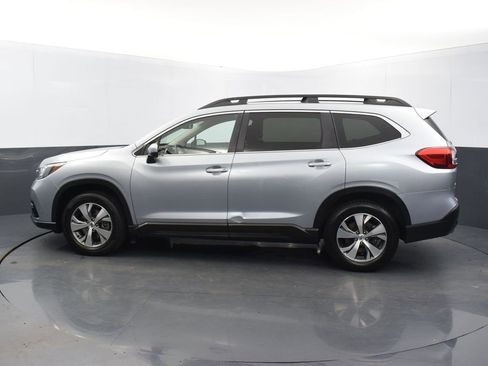 Used 2022 Subaru Ascent Premium w/ Convenience Package image 5
