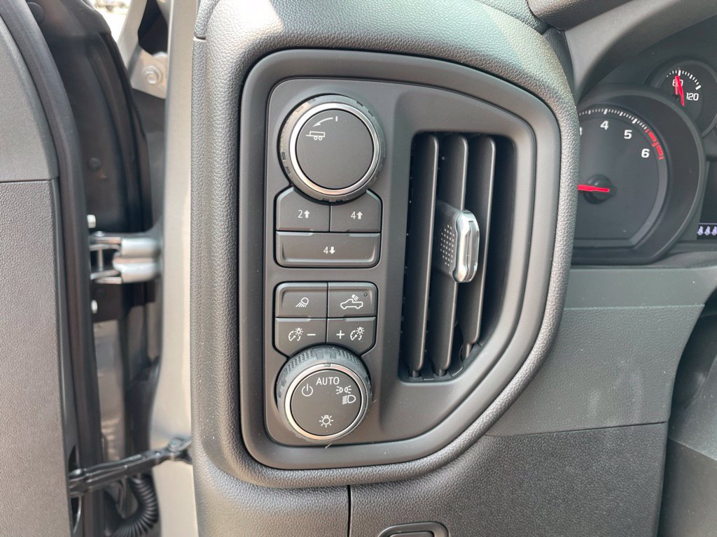New 2026 Chevrolet Silverado 2500 Custom w/ Custom Convenience Package AWD/4WD image 19