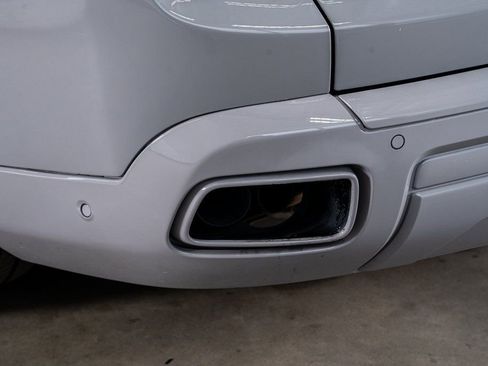 Used 2022 Rolls-Royce Cullinan image 29