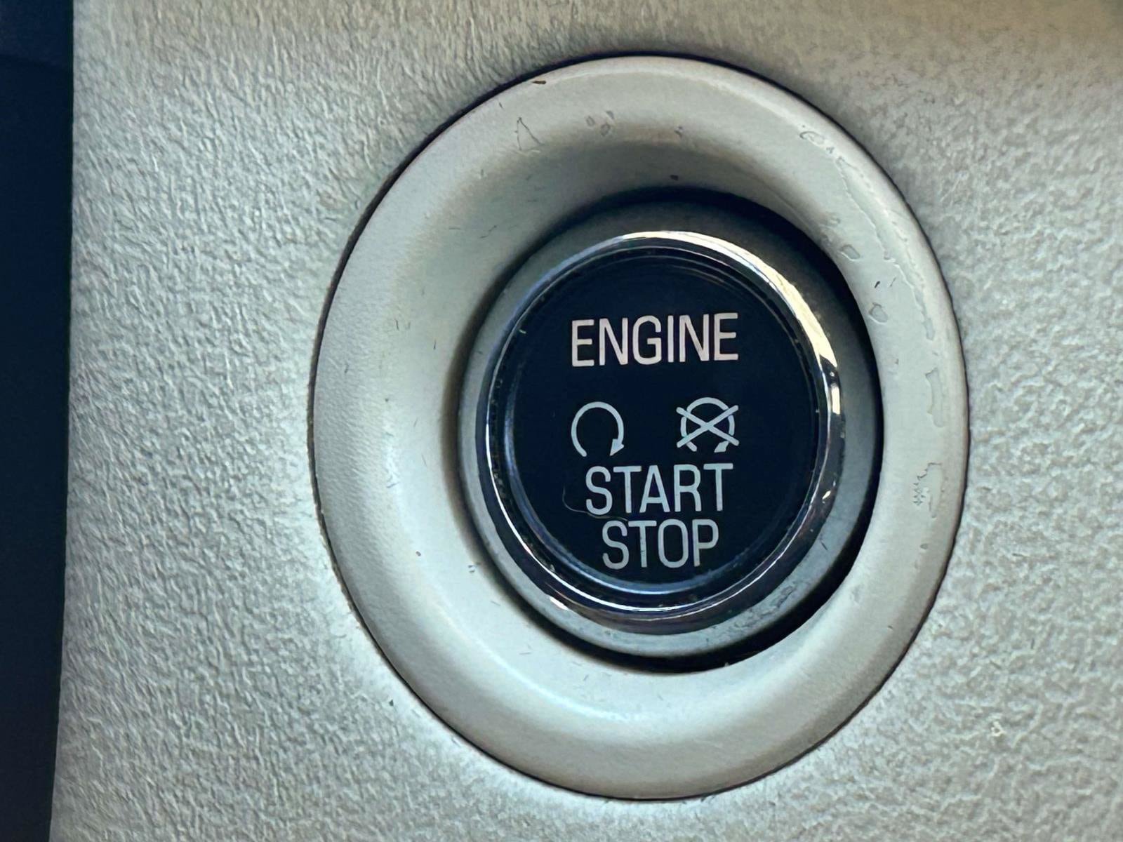 Used 2016 Lincoln MKS w/ Equipment Group 101A FWD image 26